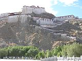 Tibet 06 01 Gyantse Dzong Gyantse (3950m) is Tibet�s third largest city and is one of the least Chinese-influenced towns in Tibet. We arrived at the Gyantse Wutse Hotel 6 1/2 hours after leaving Lhasa.